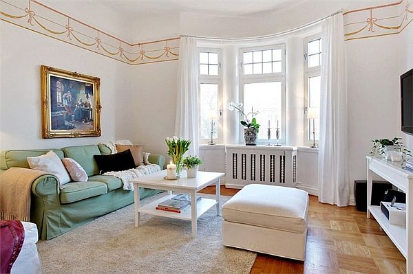 beautifully decorated apartment living room