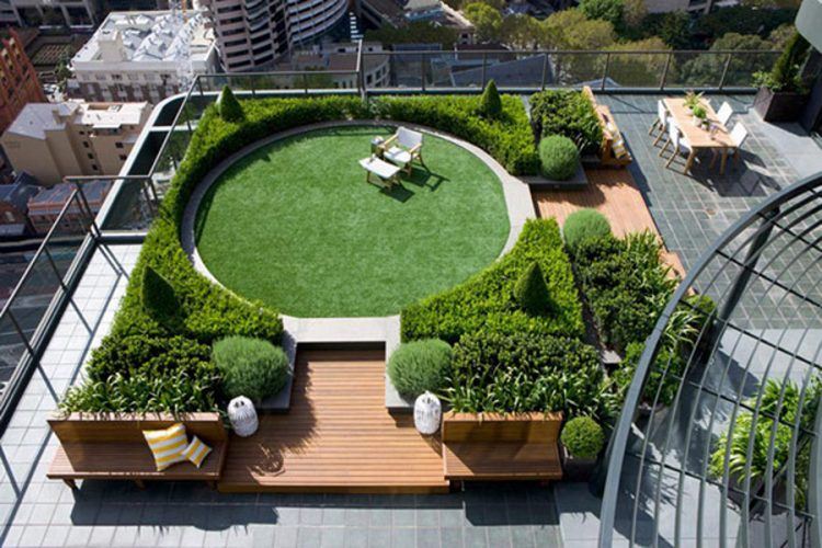 beautiful garden with round sitting area