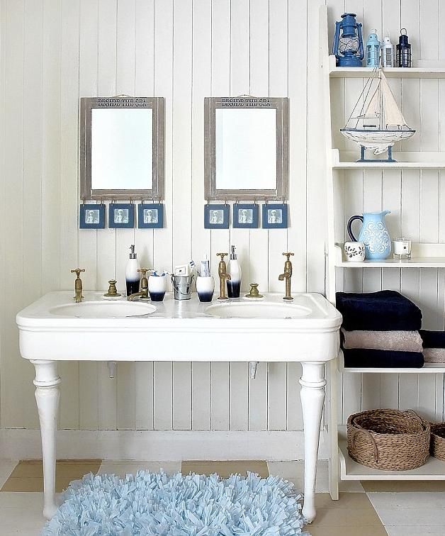 bathroom with two square mirrors