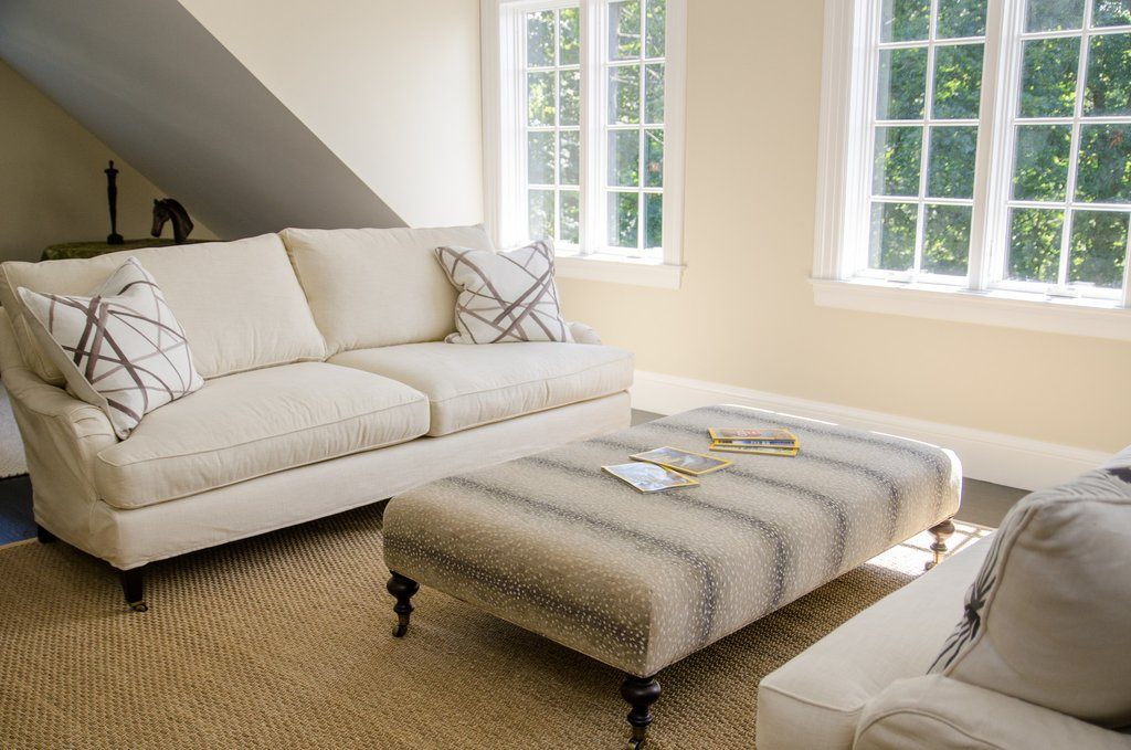 20 Of The Most Comfortable Oversized Ottoman Ideas Housely