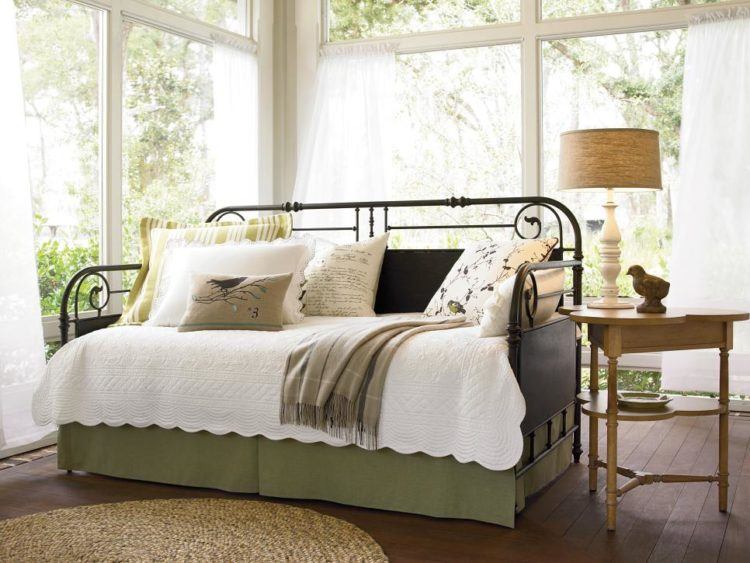 cute metal day bed