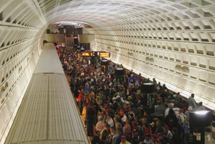 crowded dc metro station