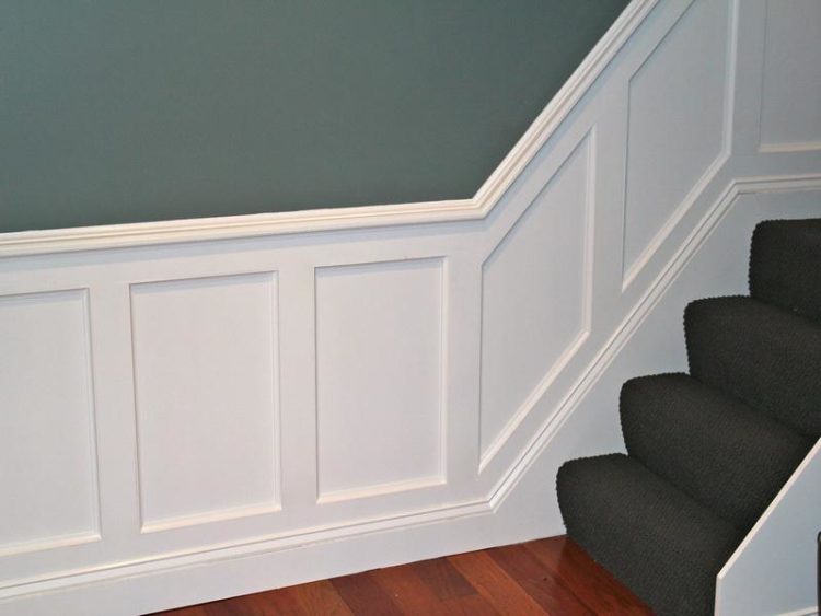 wainscot trim by staircase