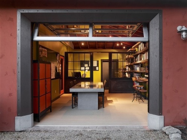 Creative-Ways-to-Use-Your-Garage-to-use-as-homeoffice