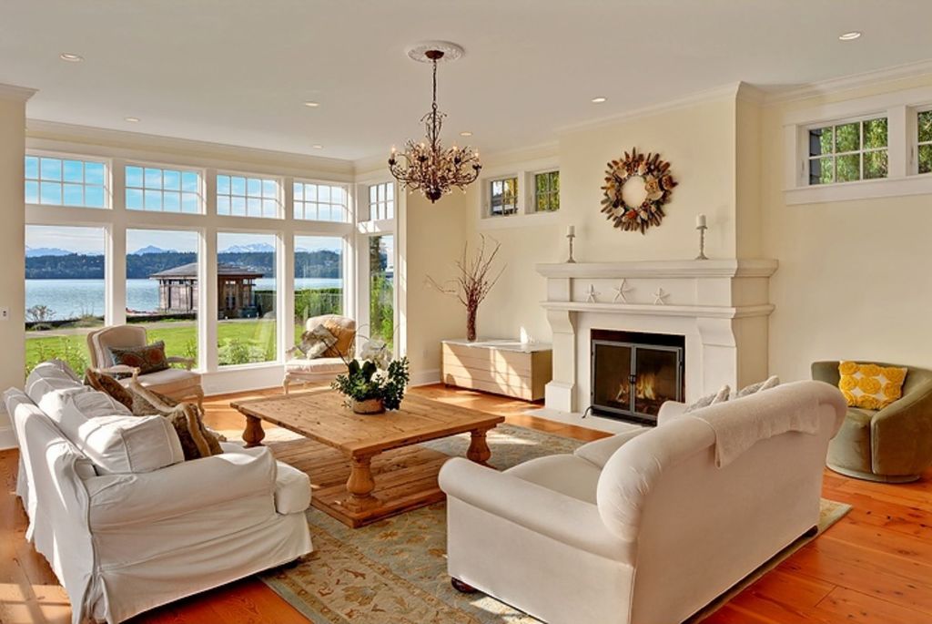20 Living Rooms With Floor To Ceiling Windows - Housely