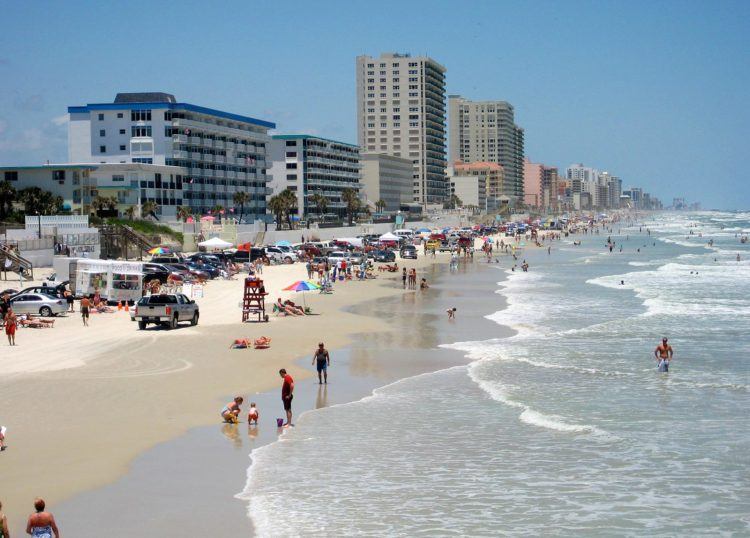 people hanging out on daytona beach