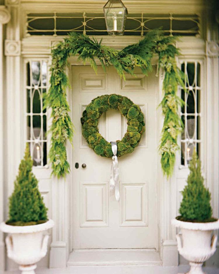 beautiful front door decorations for curb appeal