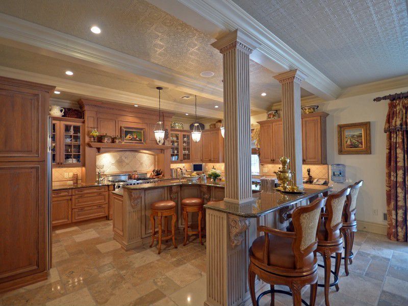 15 Beautiful Kitchen Island Designs With Columns Housely