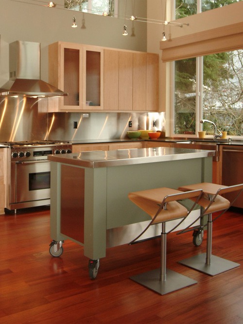 green kitchen island