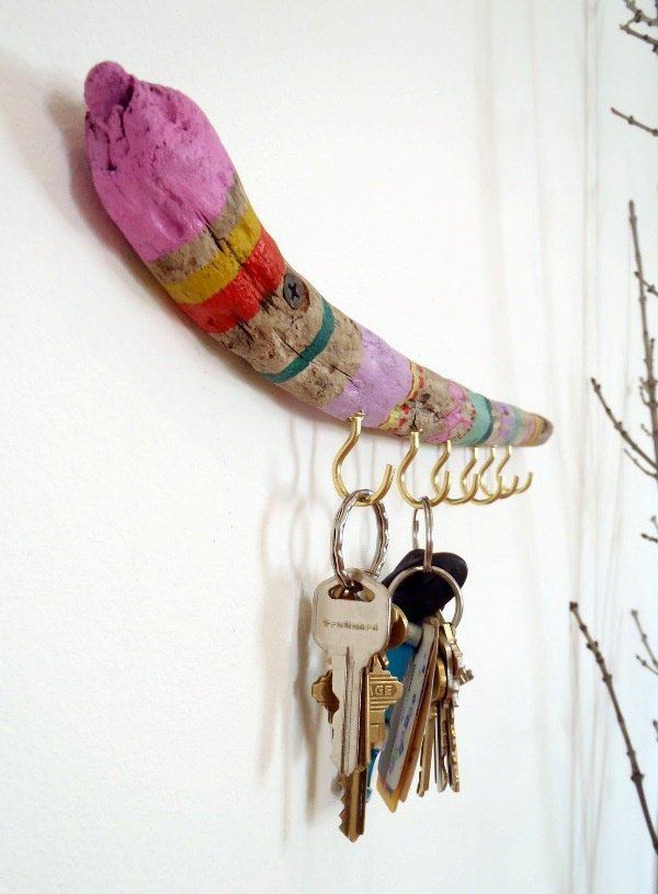 colorful horn shaped keyholder