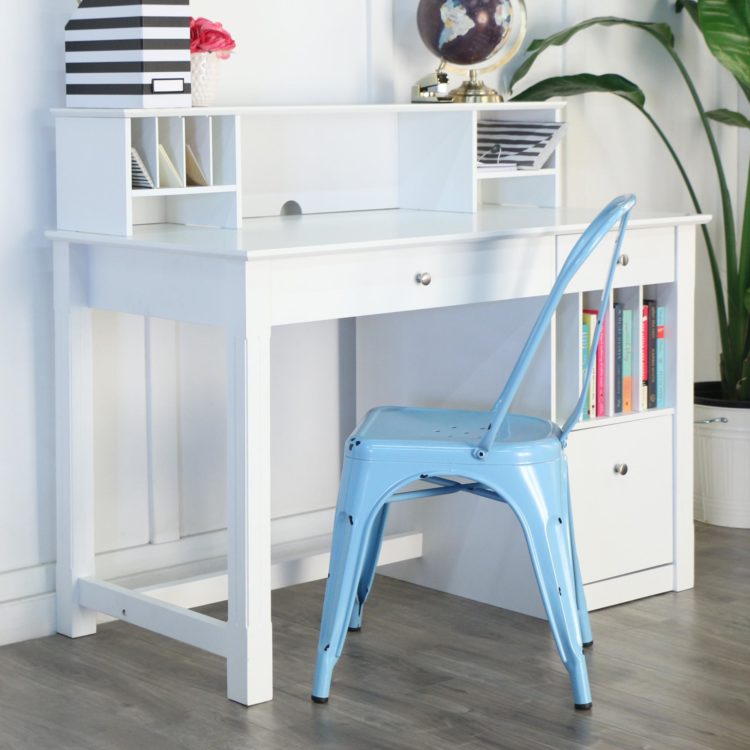 beautiful wooden white desk