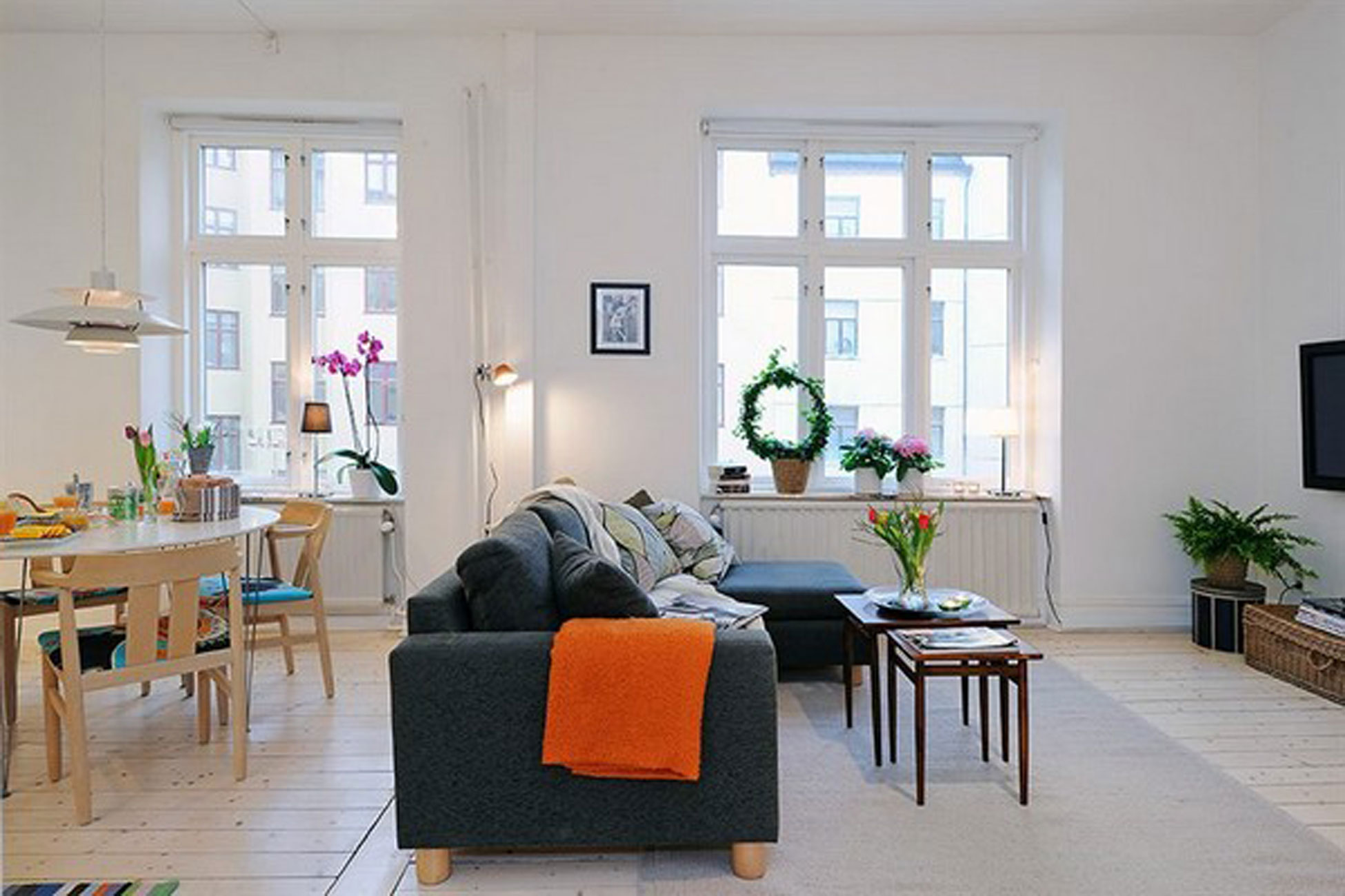15 Apartment Furniture Ideas You'll Love - Housely