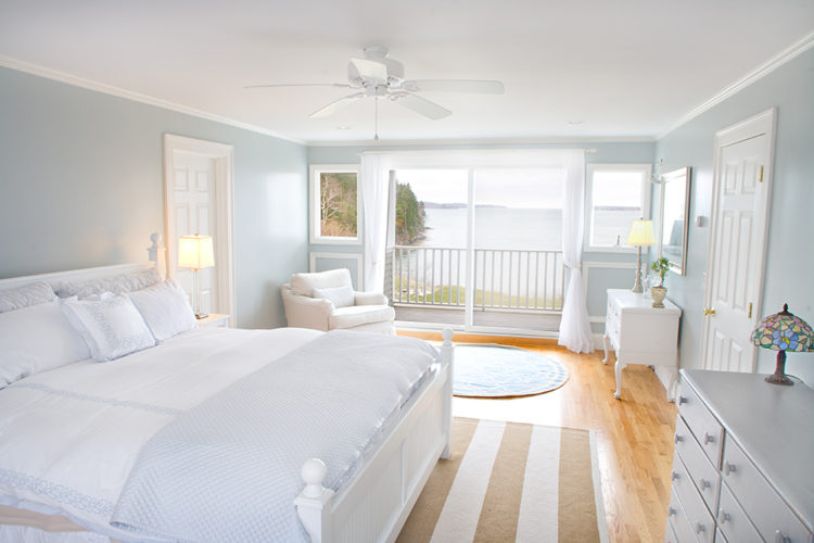 all white coastal bedroom