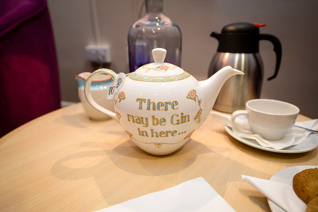 10 Tea Cozies To Keep Your Teapot Warm Housely