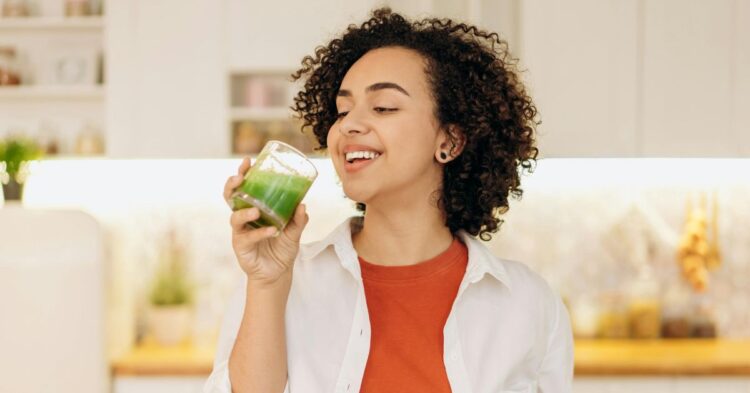 20 Natural Ways to Stay Energized Without Caffeine