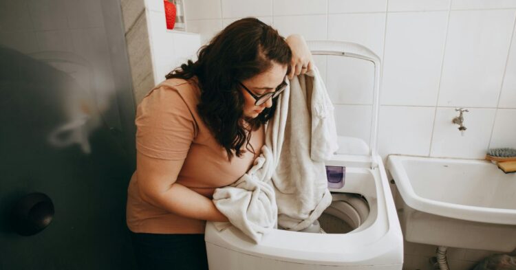 10 Benefits of Choosing a Top-Load Washing Machine