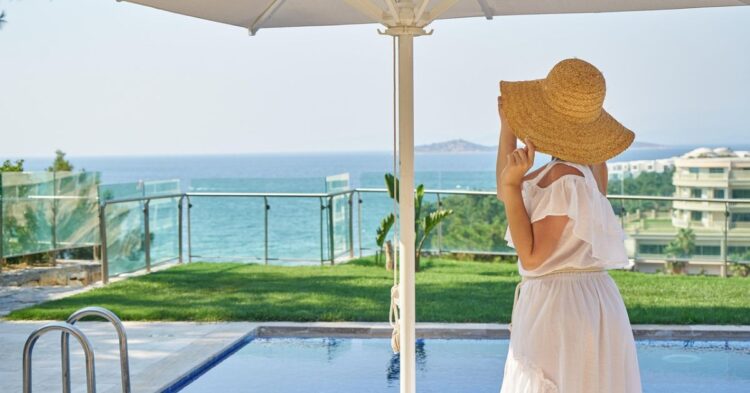 10 Hotels and Resorts That Provide Comfortable Stays For Solo Travelers