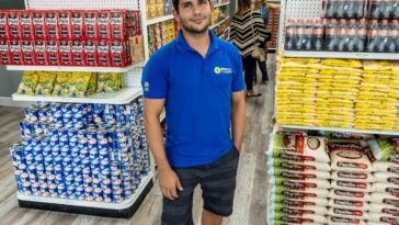 men's blue polo shirt