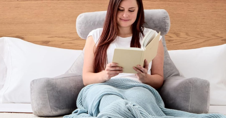 10 Pillows That Help You Sit Up In Bed Without Back Pain