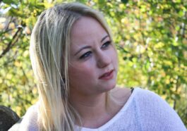 woman, thinking, thought-provoking, thinking woman, girl, female, young, face, portrait, student, model, autumn, fall