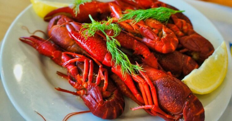 10 Foods That Were Once Exclusive To Royalty