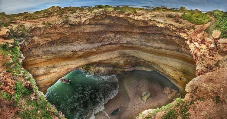 10 Crystal Caves That Redefine Natural Beauty