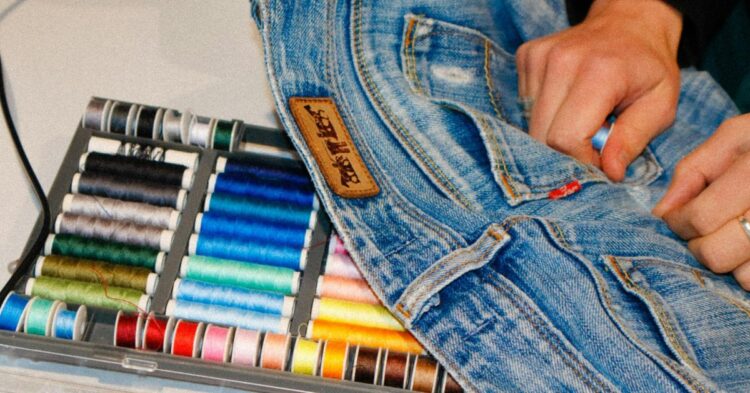 The Everyday Items Boomers Saved From The Trash