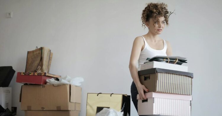 How To Keep Your Space Spotless With 10 Minimalist Habits