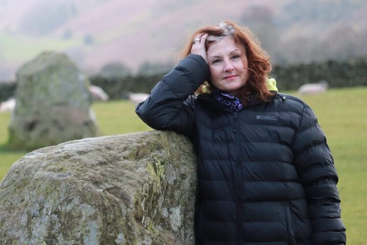 smiling beautiful woman, beautiful woman, older beauty, happy, attractive, happiness, hair, model, going grey, positive, portrait