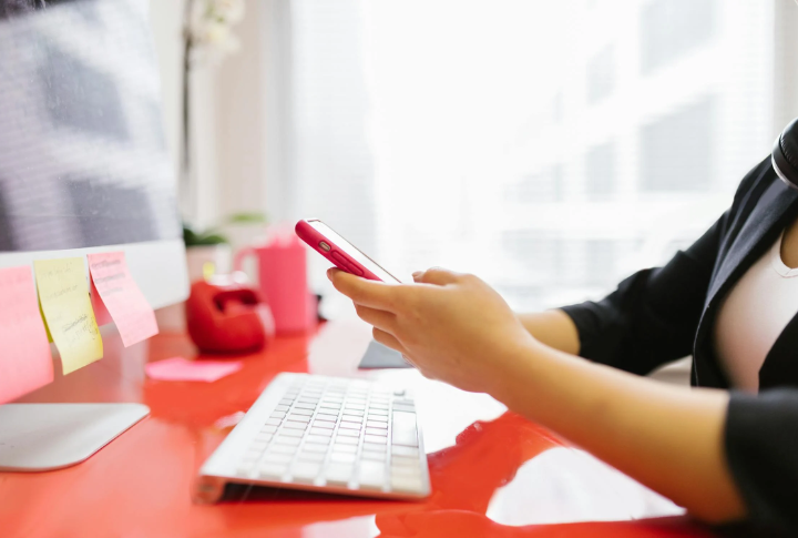 Turn Off Notifications To Reclaim Your Focus