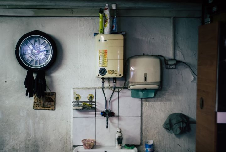 Drain Water Heaters To Extend Lifespan