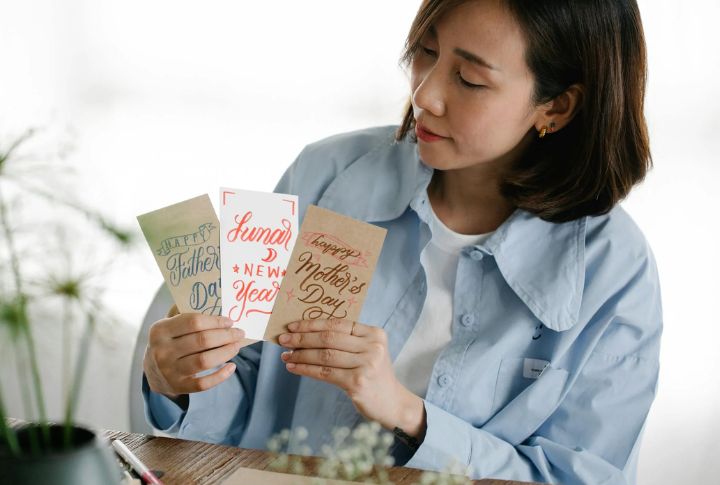 She Gives Gifts That Show Thought