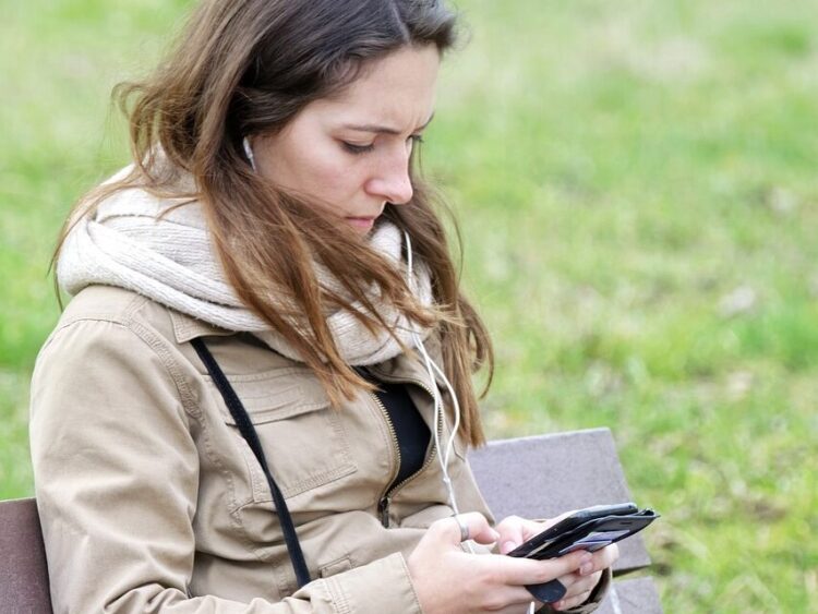 girl, woman, young, the hair, nature, long, seated, the bank, spring, on, the phone, the nature, park, green