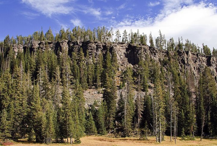 Obsidian Cliff