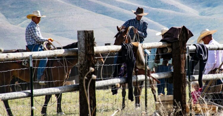10 Wrong Ideas About Frontier Life You Probably Got From Movies