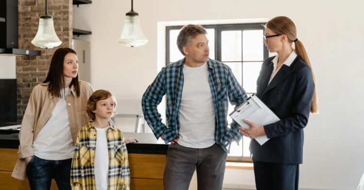 10 Reasons Your House Isn't Wowing Buyers Like It Should