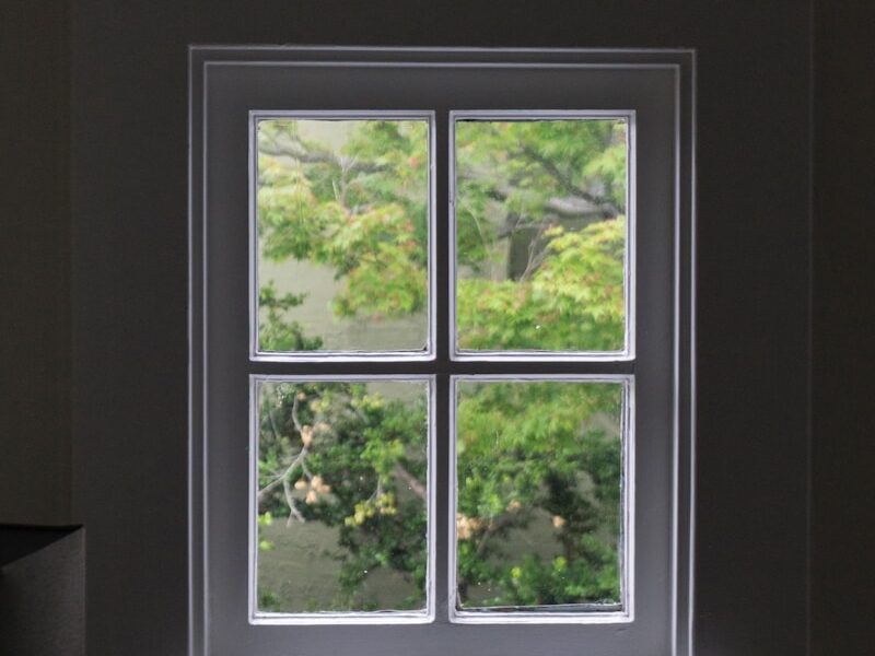 gray wooden windowpane