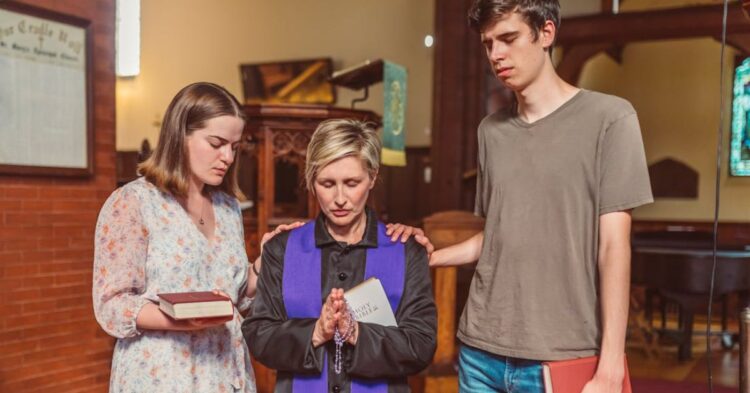 10 Ways to Handle the Impact of Someone Close Leaving the Church