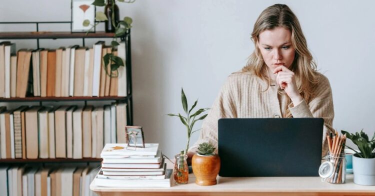 Clear Out These 10 Items To Boost Your Home Office Efficiency