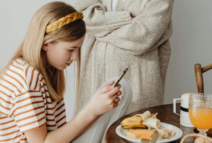Balancing Screen And Gaming Habits