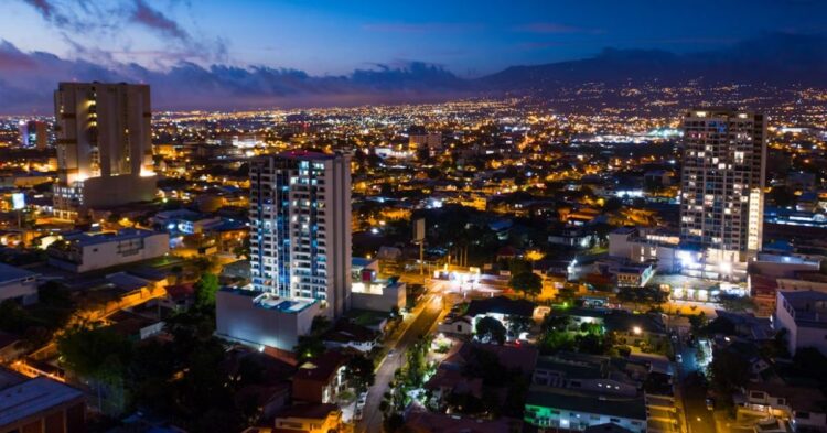 10 Unexpected Challenges Americans Face In Costa Rica
