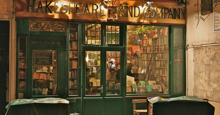 10 Book Clubs That Went Way Beyond Reading
