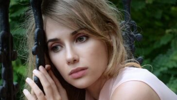woman, girl, sadness, attachment, memories, loss, betrayal, misfortune, loneliness, portrait, sad girl, face, beauty, eyes, thinks, sad, grief, depression, blues