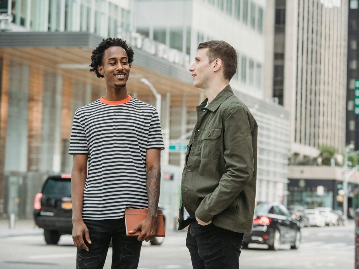 15 Subtle Things You Do That Ruin First Impressions - Housely