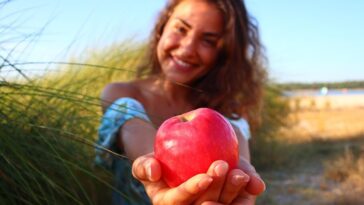 woman, apple, fruit, healthy, young, girl, food, hands, smile, portrait