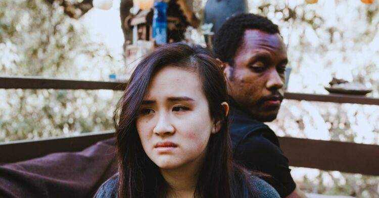 10 Behaviors That Sabotage Your Love Life Over and Over