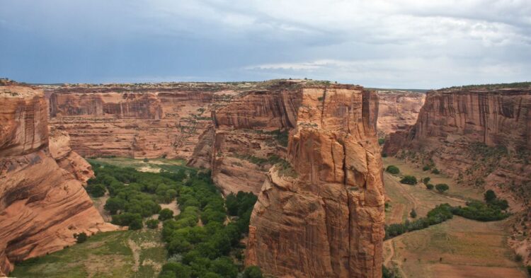 10 Remarkable Ancient Sites In Arizonaâs Canyons And Cliffs